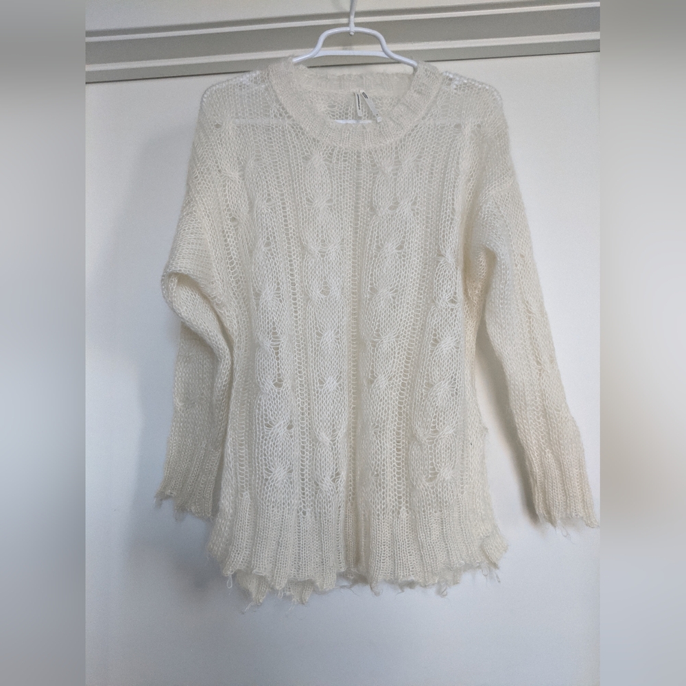 Anthropology  Cream Women's Sweater